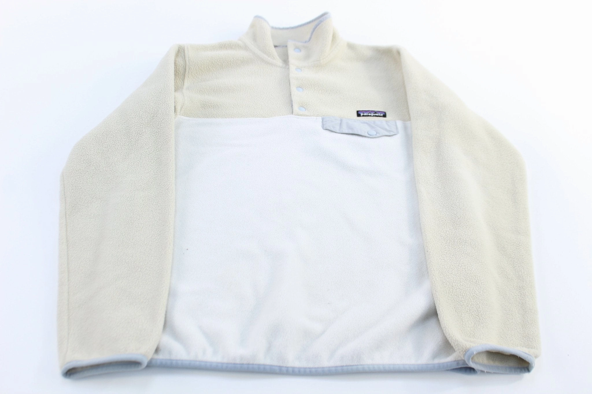 Women's Patagonia Logo Patch White & Beige Snap-T Fleece Pullover Impact Absorbing Padding