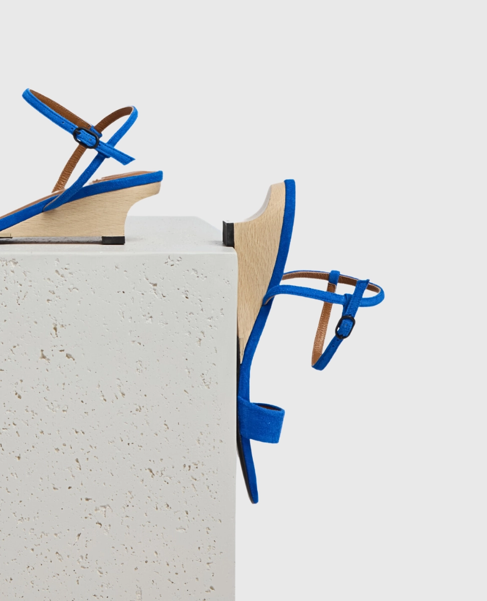 Venti Demi-Wedge Sandal breathable materials