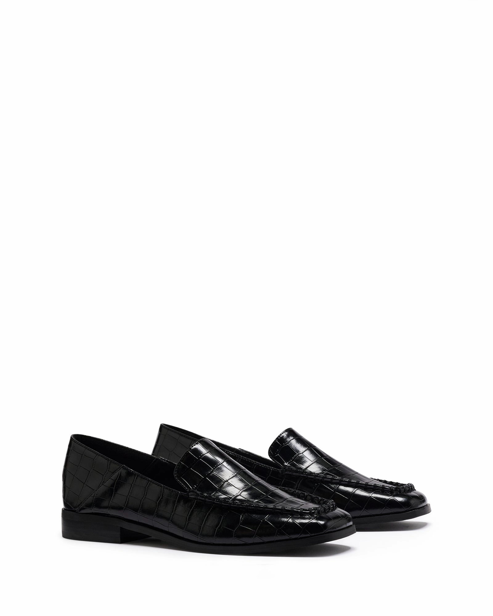 Nova Loafer Black Croc Versatile Cushioning