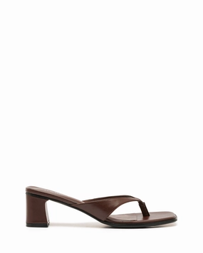 Chic Pumps Sydney Thong Heel Chocolate