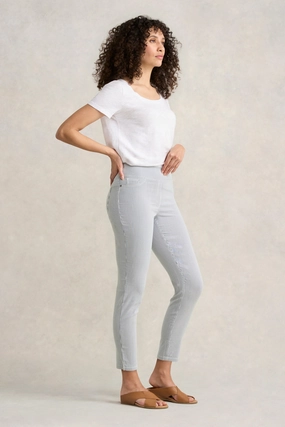 Bengajean?  7/8 Seersucker - Navy & White Stripe Sleek Look Durable Athlete Fit Travel Outfit