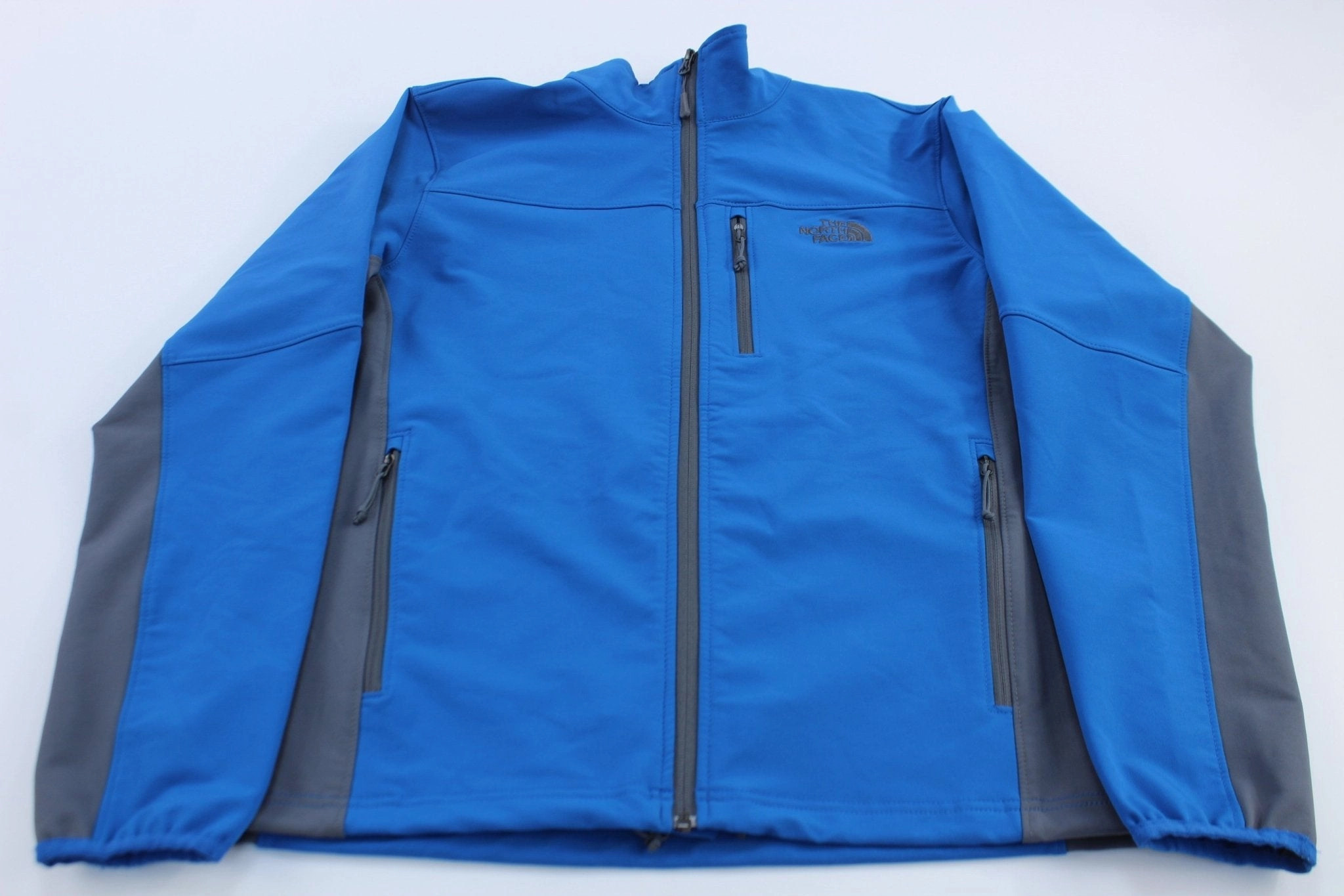 Nano Coated Fabric The North Face Embroidered Logo Blue & Grey Zip Up Jacket