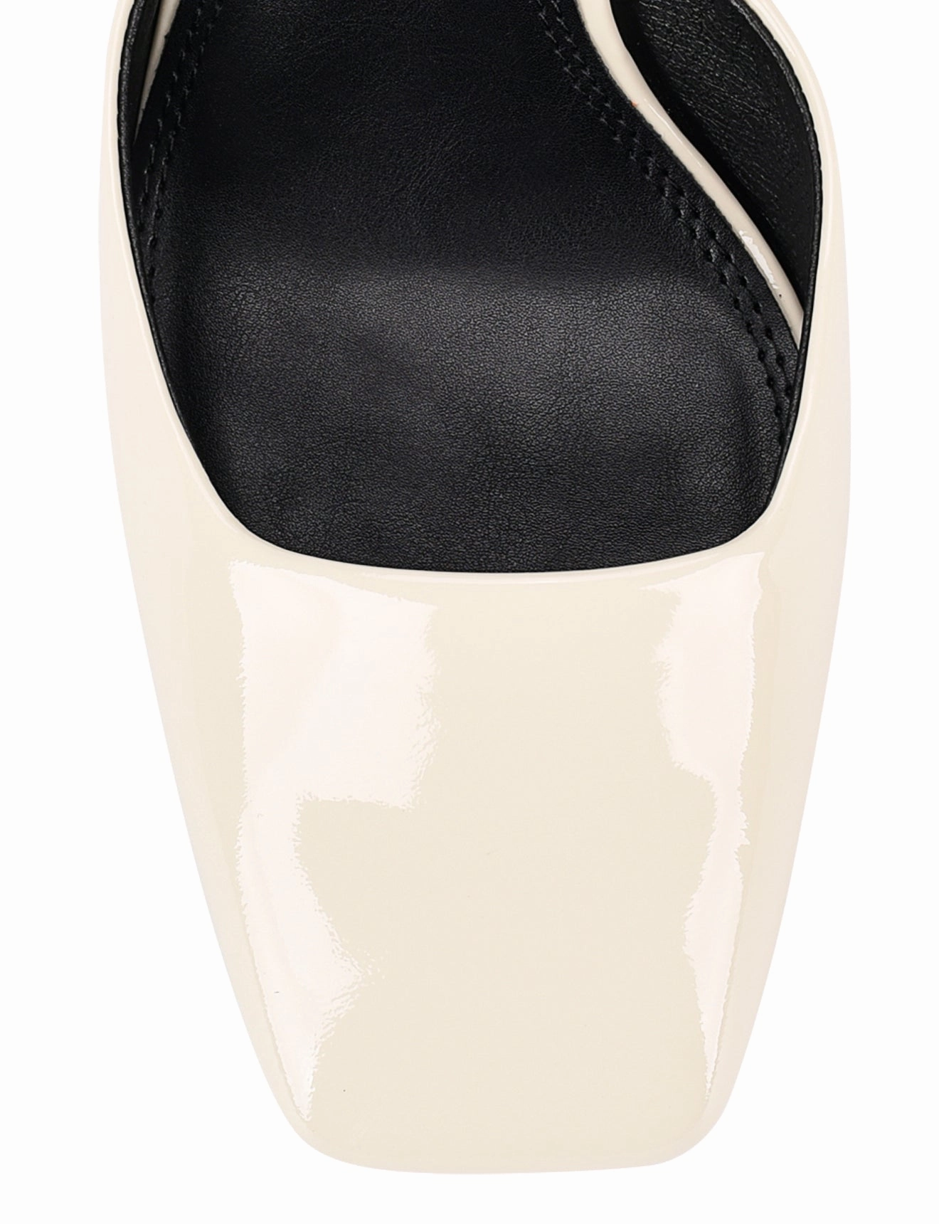 Travis Closed Toe Block Heels - Chalk White Patent Leather city trip Travel Easy