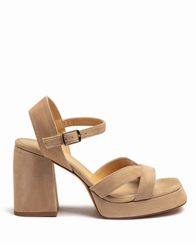 Earth Hue Vero Tostado Suede Platform