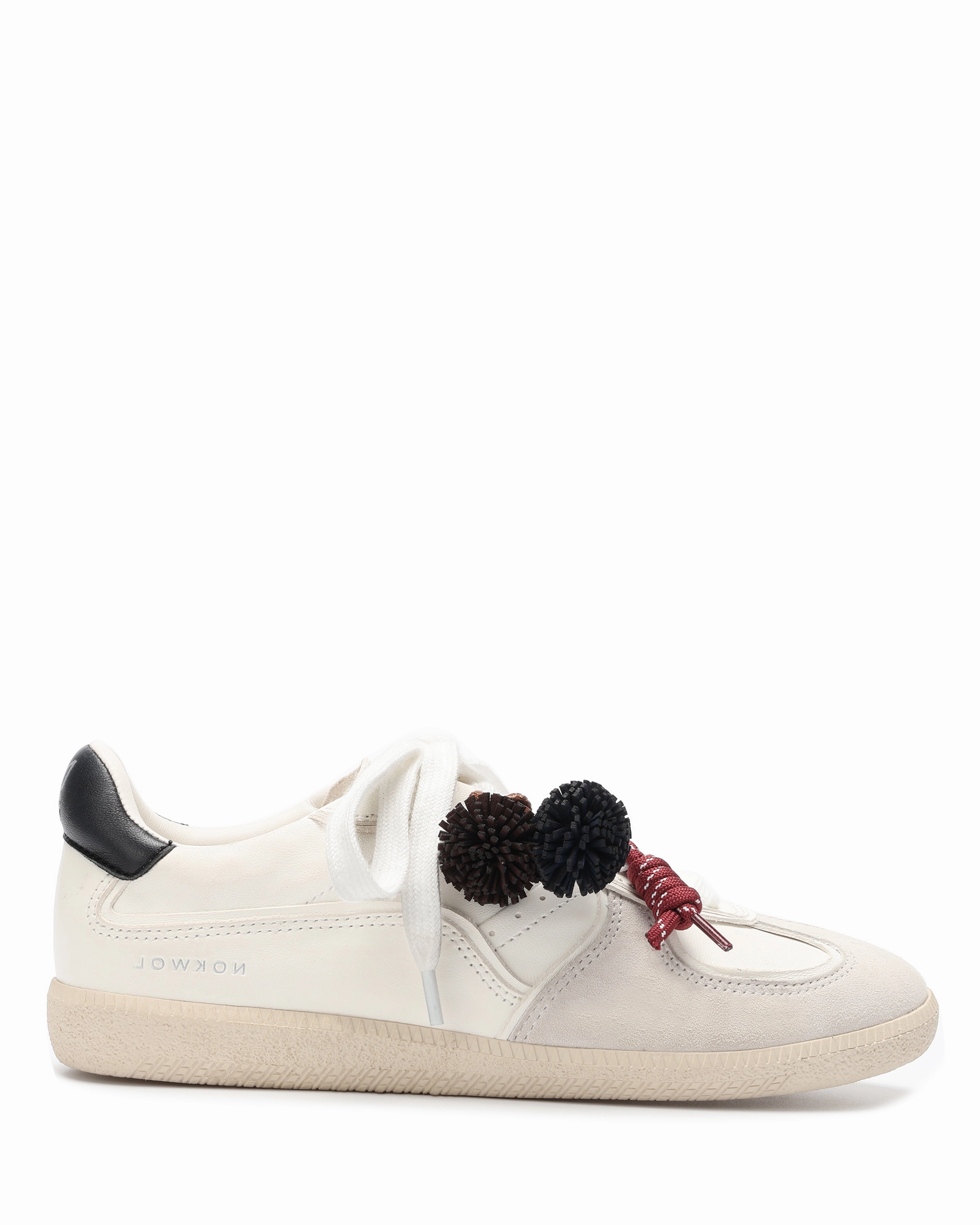 Shock Resistance Iconic Piece August White Leather