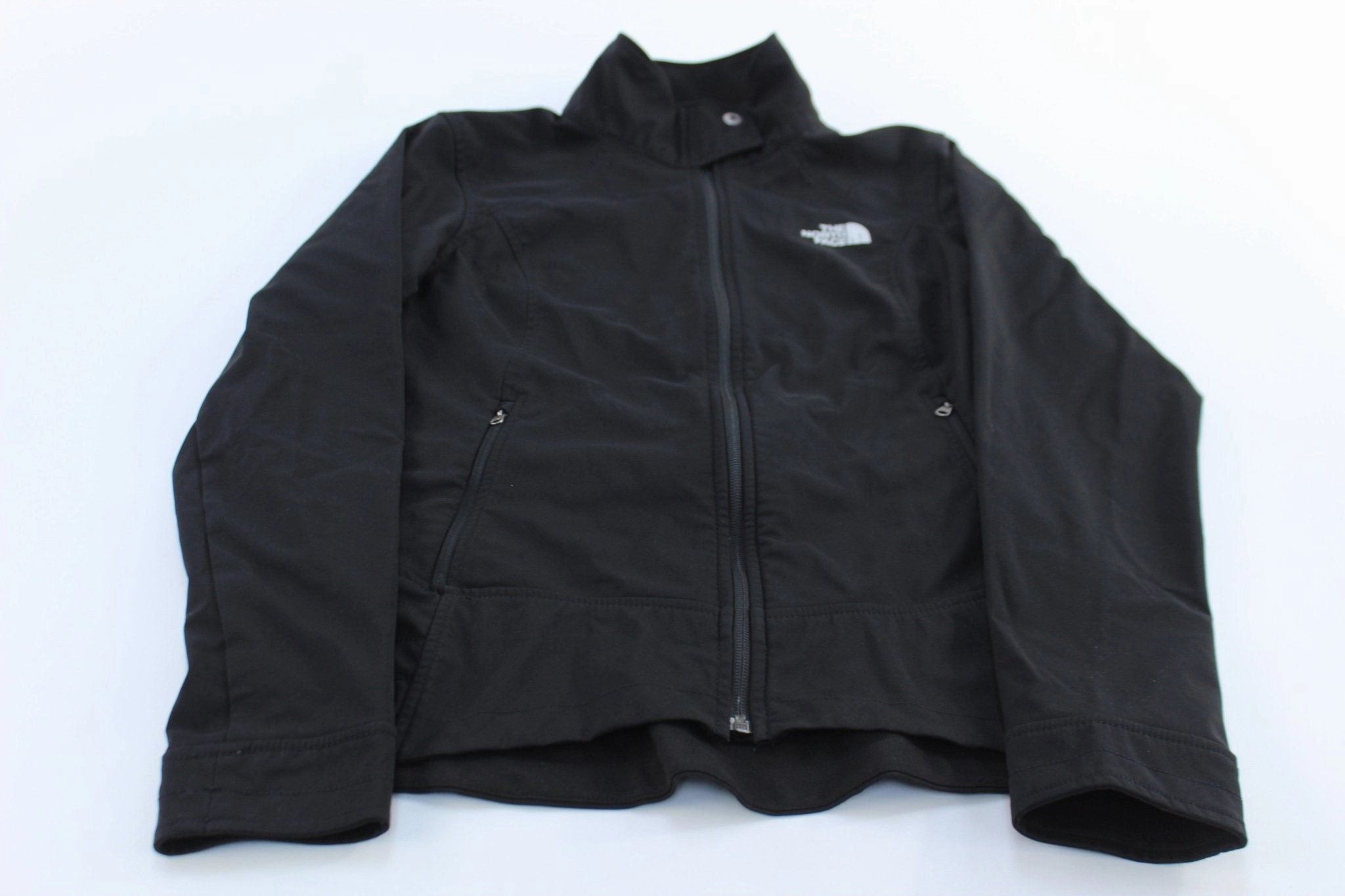 Wind Chill Taste Women's The North Face Embroidered Logo Black Shell Jacket
